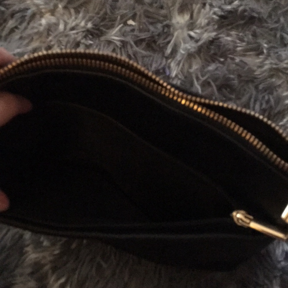 Purse - Picture 3 of 3